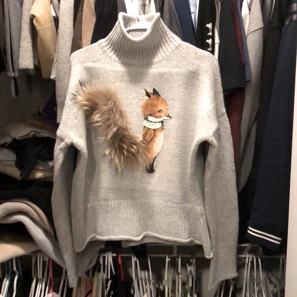 Turtleneck Sweater with Squirrel size S
